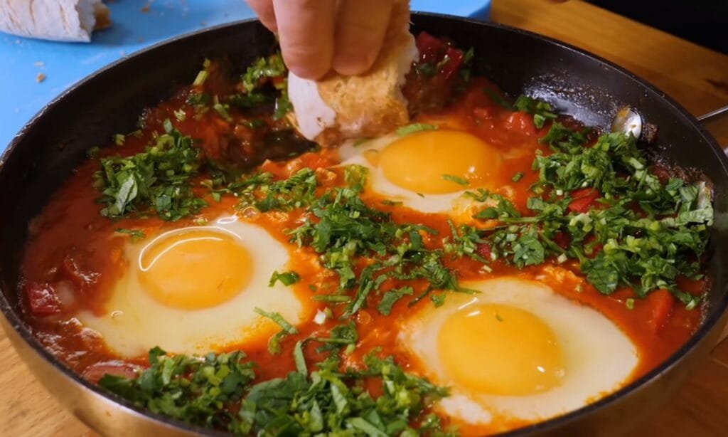 duck egg recipe: Shakshuka