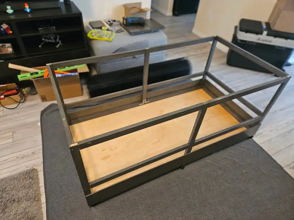 DIY furniture crate for ducks